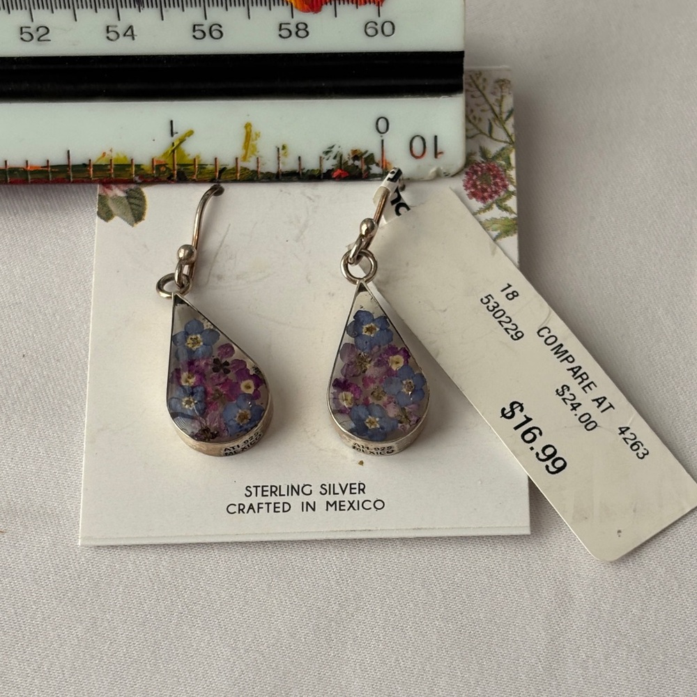 Sterling Silver Flower Earrings Dangling with Teardrop Pendants Women’s OS New - Picture 4 of 5
